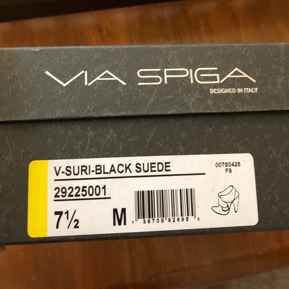 Via Spiga Suri Suede Heels - Picture 4 of 6